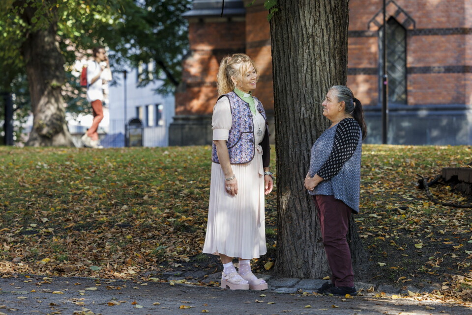 Diakonen Pernilla Landin driver projektet Livsgnistan. Det innebär att Julia Arce Peréz har fått tusen kronor i månaden under ett år. ”Det har varit en stor sak för mig” säger hon.