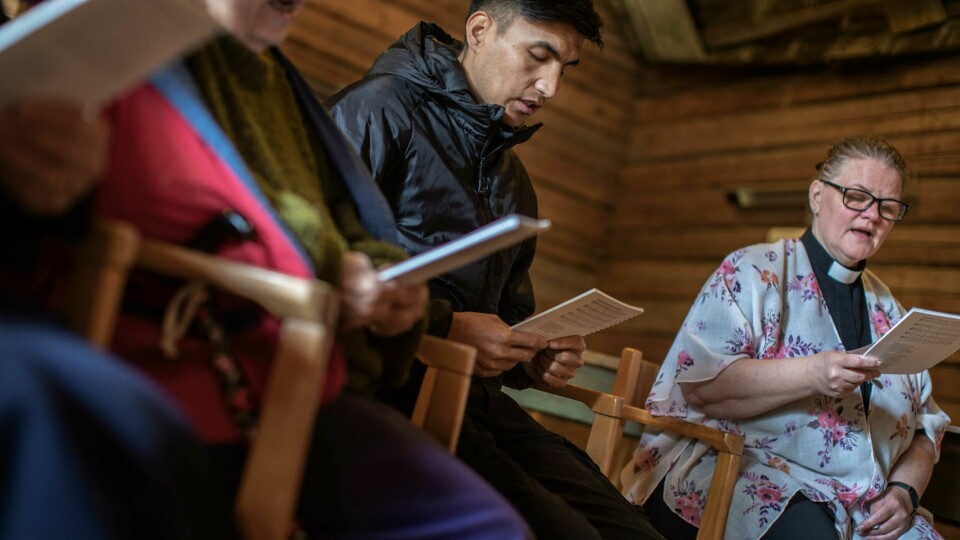 Migrationsverket bedömning är att bara det faktum att Mohammad är döpt, aktiv i kyrkan och har en kristen gemenskap, inte 'kan göra tillförlitligt' att han konverterat till den kristna tron 'utifrån en genuin personlig, religiös övertygelse.”
