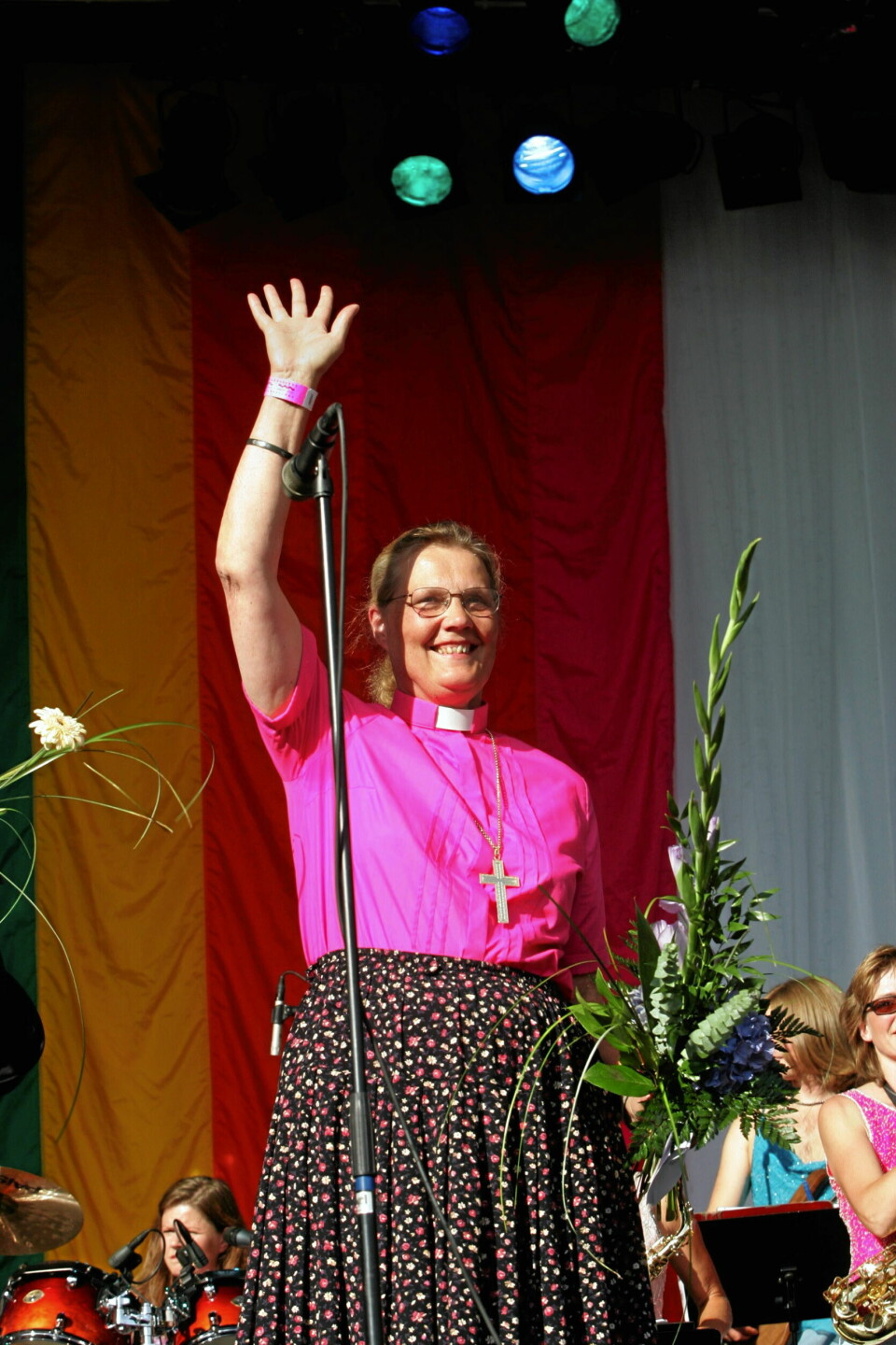 När Stockholm Pride invigdes i Tantolunden i Stockholm 2004 var biskop Caroline Krook invigningstalare.