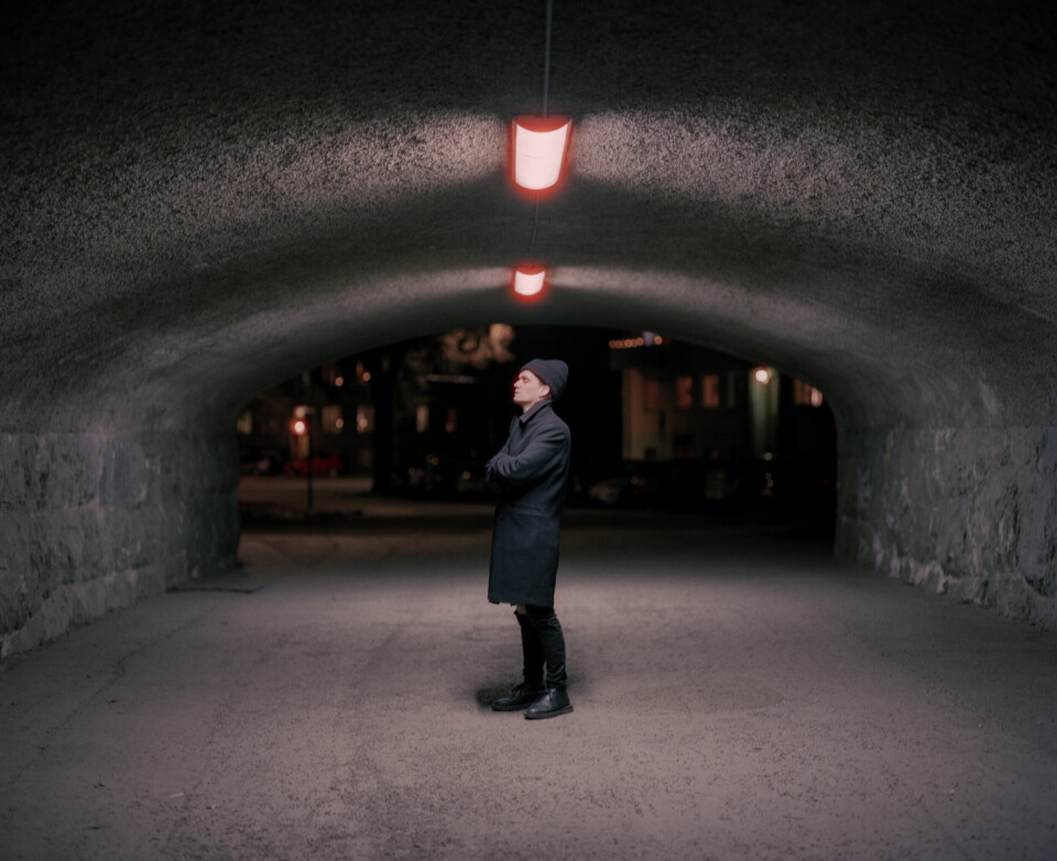 Jonathan Johansson fotograferad i Råsunda i närheten av sitt hem.
