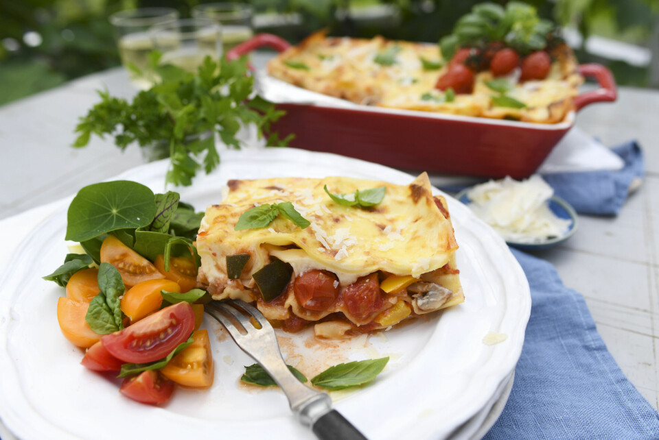 Vegetarisk mat - specialkost eller bara en preferens? Debattörerna föreslår ett nytt ordval i Svenska kyrkan.