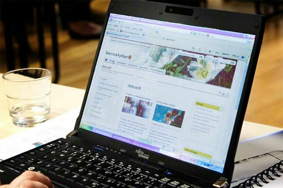 'Massiv vithetsnorm' i Svenska kyrkans kommunikation