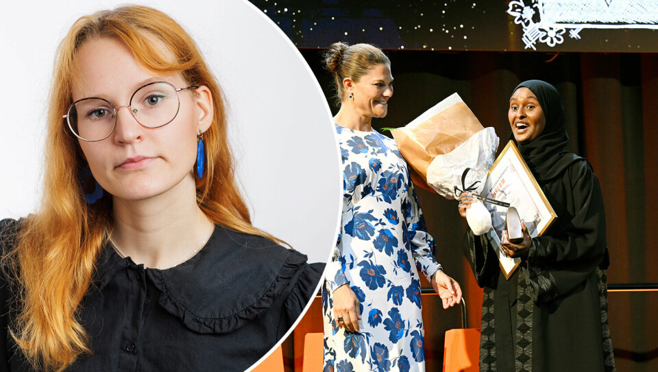 Deqa Akubar är både årets mottagare av Raol Wallenbergpriset och en tidigare anlitad föreläsare av studieförbundet Ibn Rushd. Deqa Akubar och kronprinsessan Victoria
