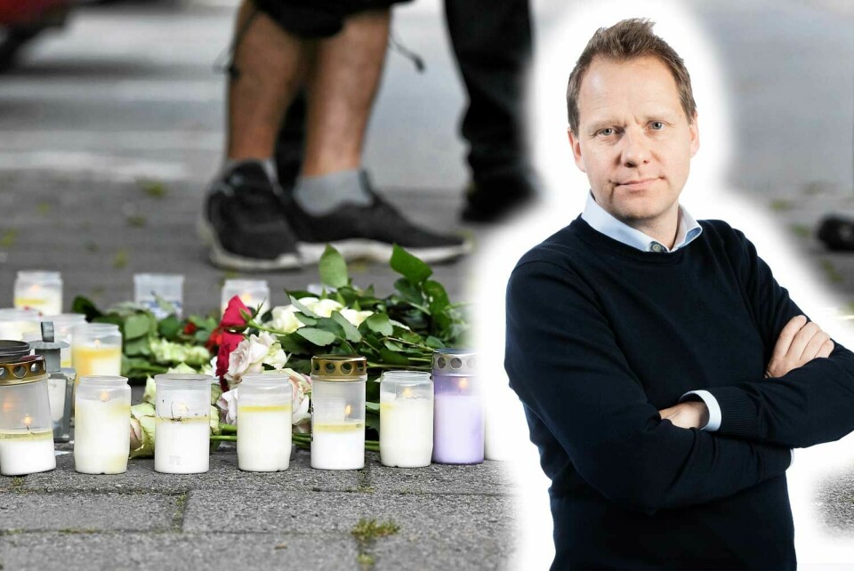 Blommor och ljus på platsen där en 31-årig kvinna sköts till döds på öppen gatan i stadsdelen Ribersborg i Malmö.