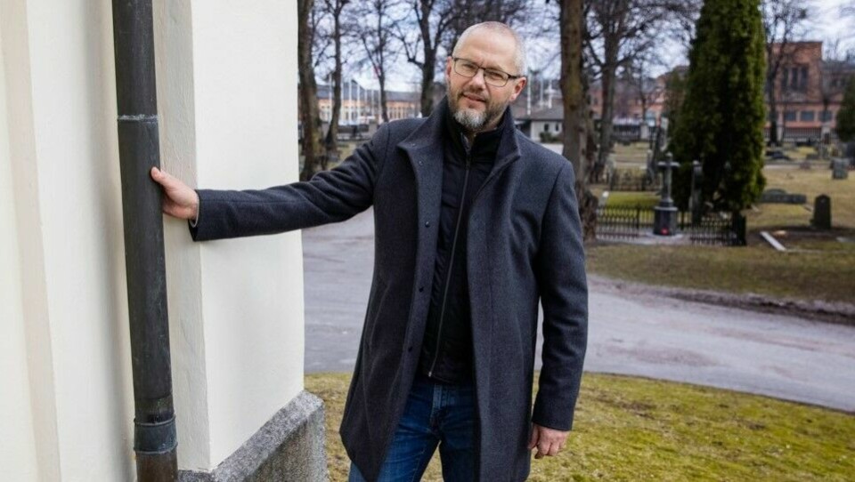 Anders Engström är skadereglerare på Kyrkans försäkring där runt 70 procent att Svenska kyrkans enheter är försäkrade. Anders Engström
