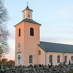 Tjuvarnas fräcka stöld: Bronskors från en grav