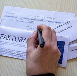 Arbetsutskottet betalade kyrkoherdens advokatkostnader