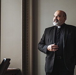 Tomáš Halík tror på en återuppstånden kyrka