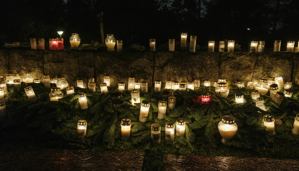 Allhelgona på Norra begravningsplatsen i Stockholm. Ljus på allhelgona